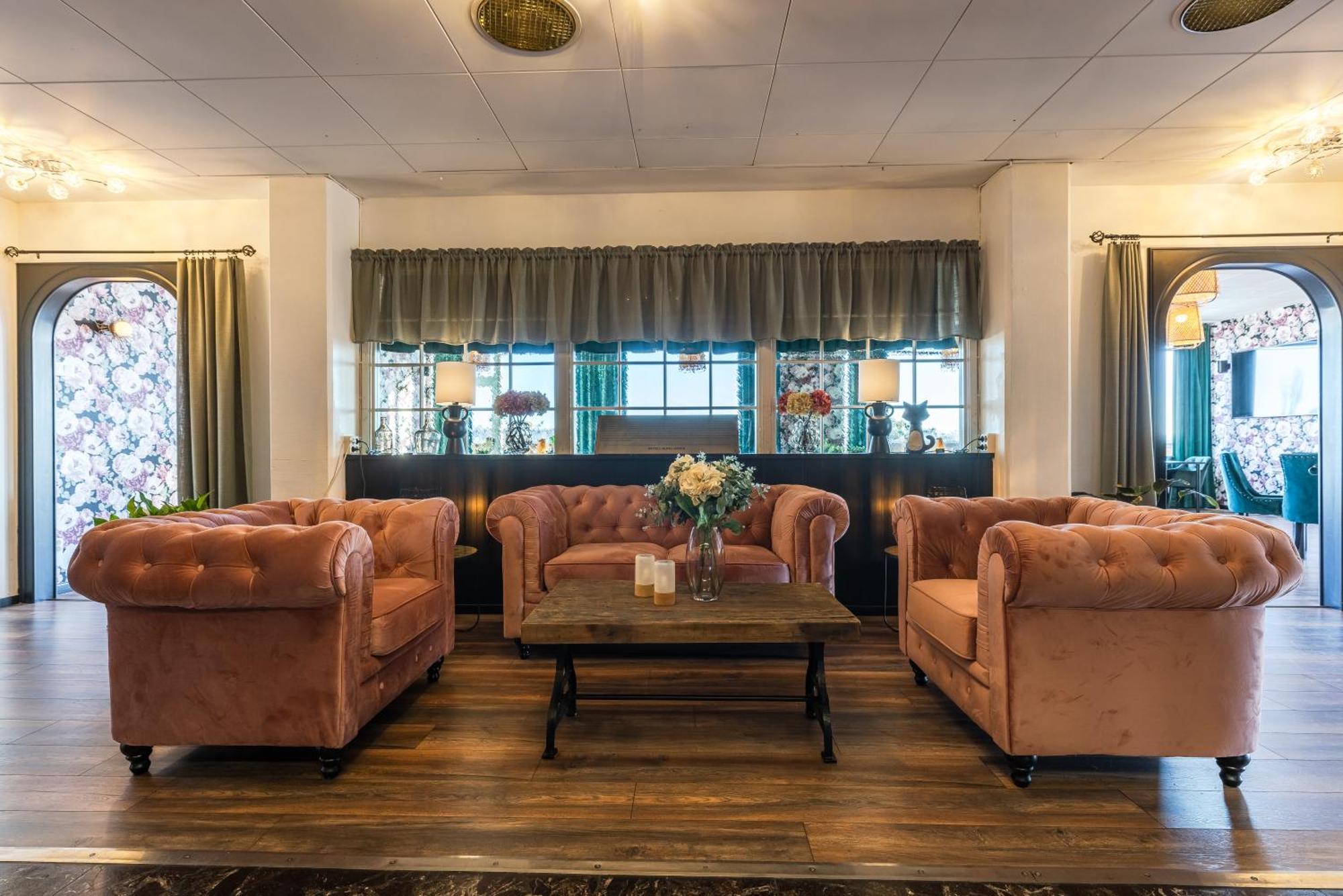 Hotell Kung Goesta By First Mora Zewnętrze zdjęcie